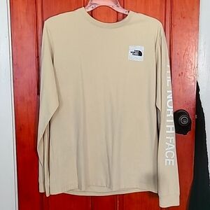 Mens lg the north face long sleeve tee shirt. Light tan/Cream color